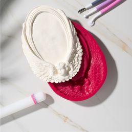 مولد قاب فرشته بالدار بیضی